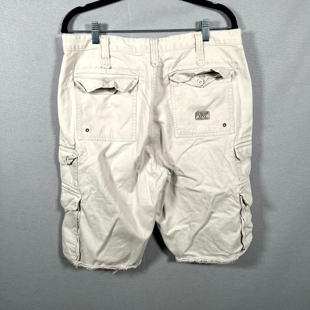 U.S Polo Assn. Authentic Goods Cargo Shorts Mens 35W Beige Nylon‎ Hiking Outdoor